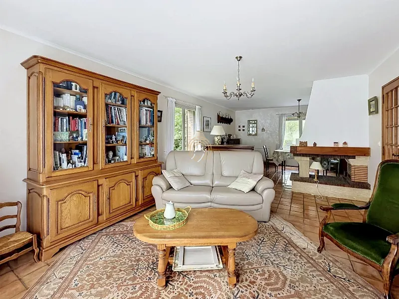 Maison semi plain-pied sur grand terrain — photo 2
