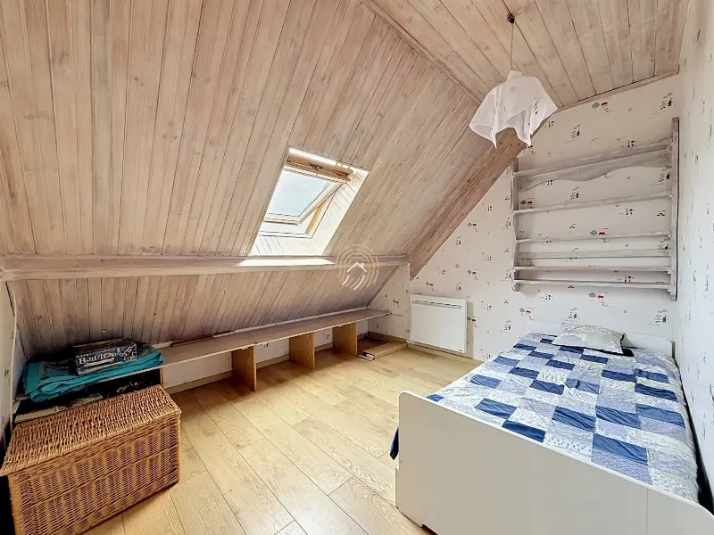 Maison semi plain-pied sur grand terrain — photo 10
