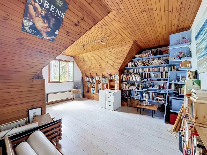 Maison semi plain-pied sur grand terrain — photo 9
