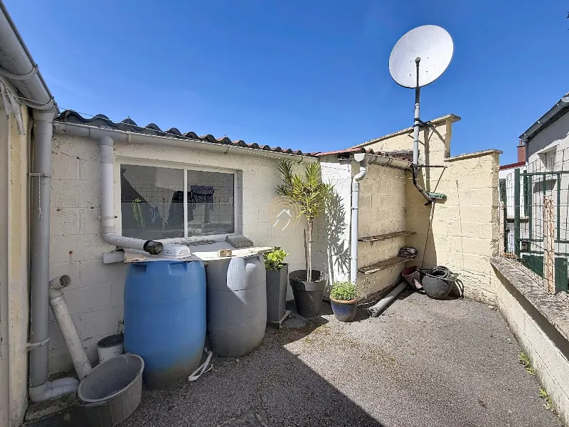 Maison au calme avec potentiel — photo 9