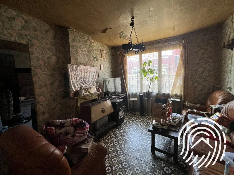 Maison à rénover en totalité — photo 2