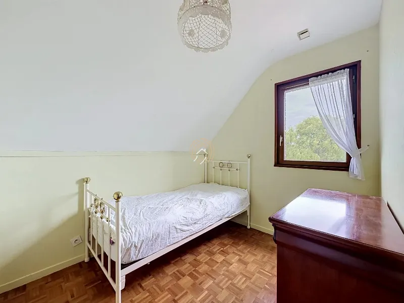 Maison semi plain-pied sur grand terrain — photo 11