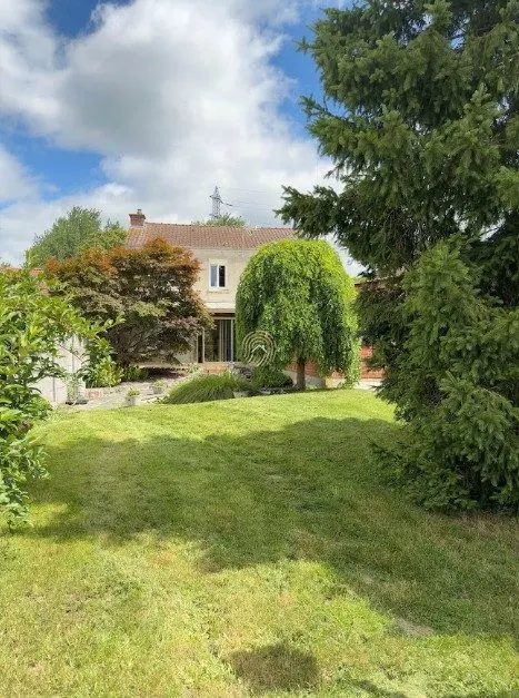 Maison familiale de caractère – 164 m² – Jardin arboré plein Sud — photo 2