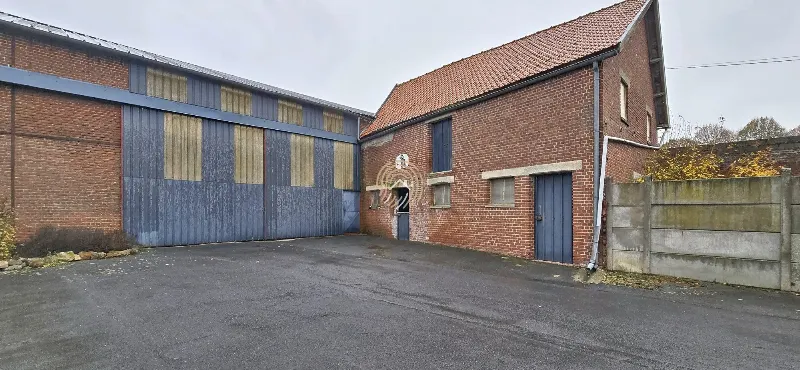 BIEN D'EXCEPTION — CORPS DE FERME AUX VOLUMES REMARQUABLES (294 M²) — photo 11